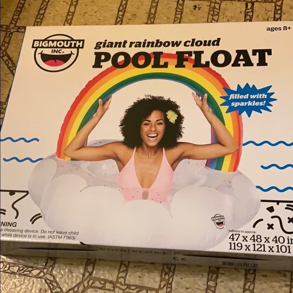 Pool rainbow float
